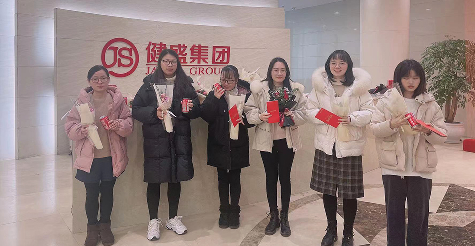 尊龙人生就是博中国区户外拓展训练
